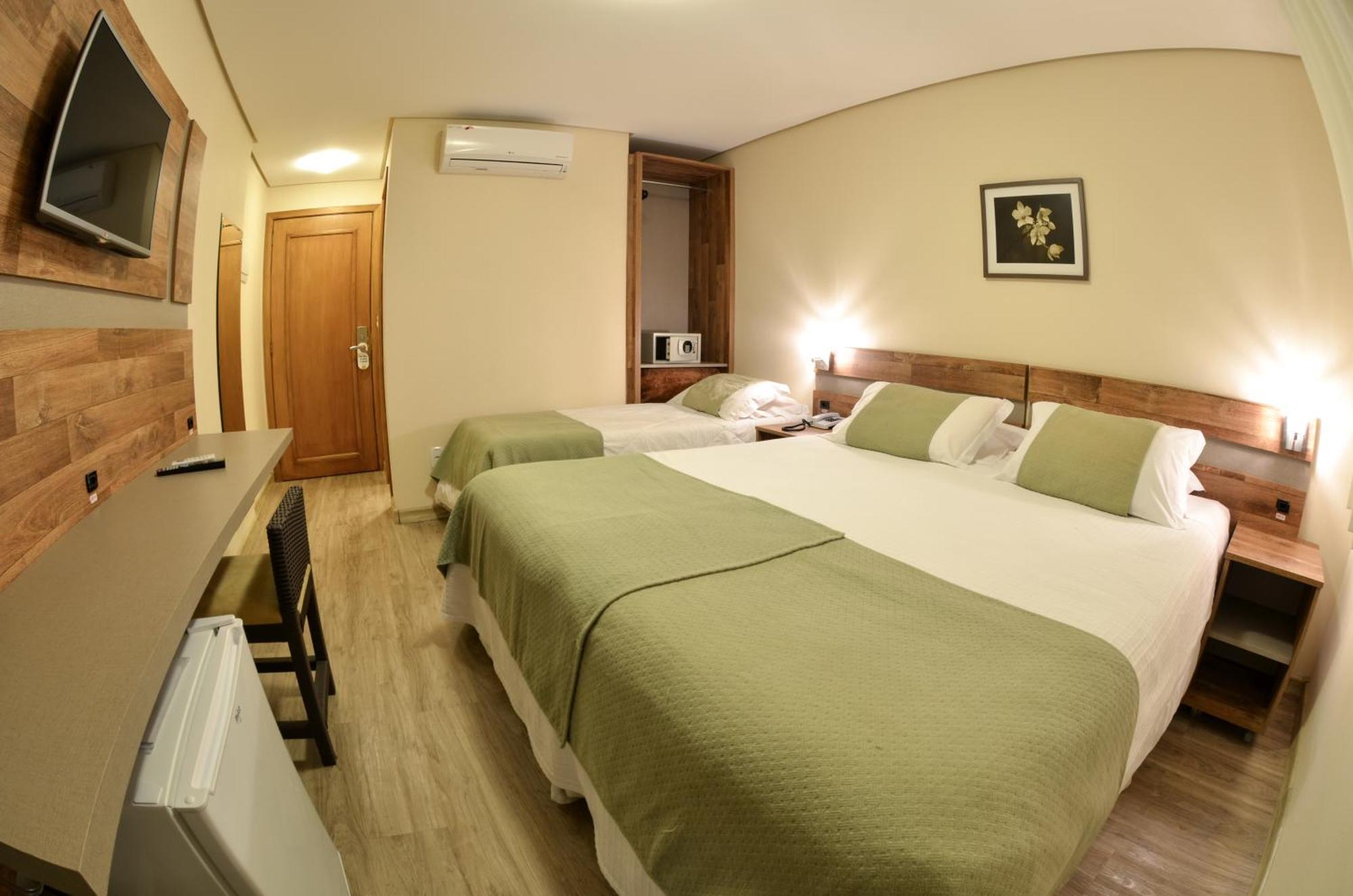 Hotel Renascenca Грамаду Екстериор снимка
