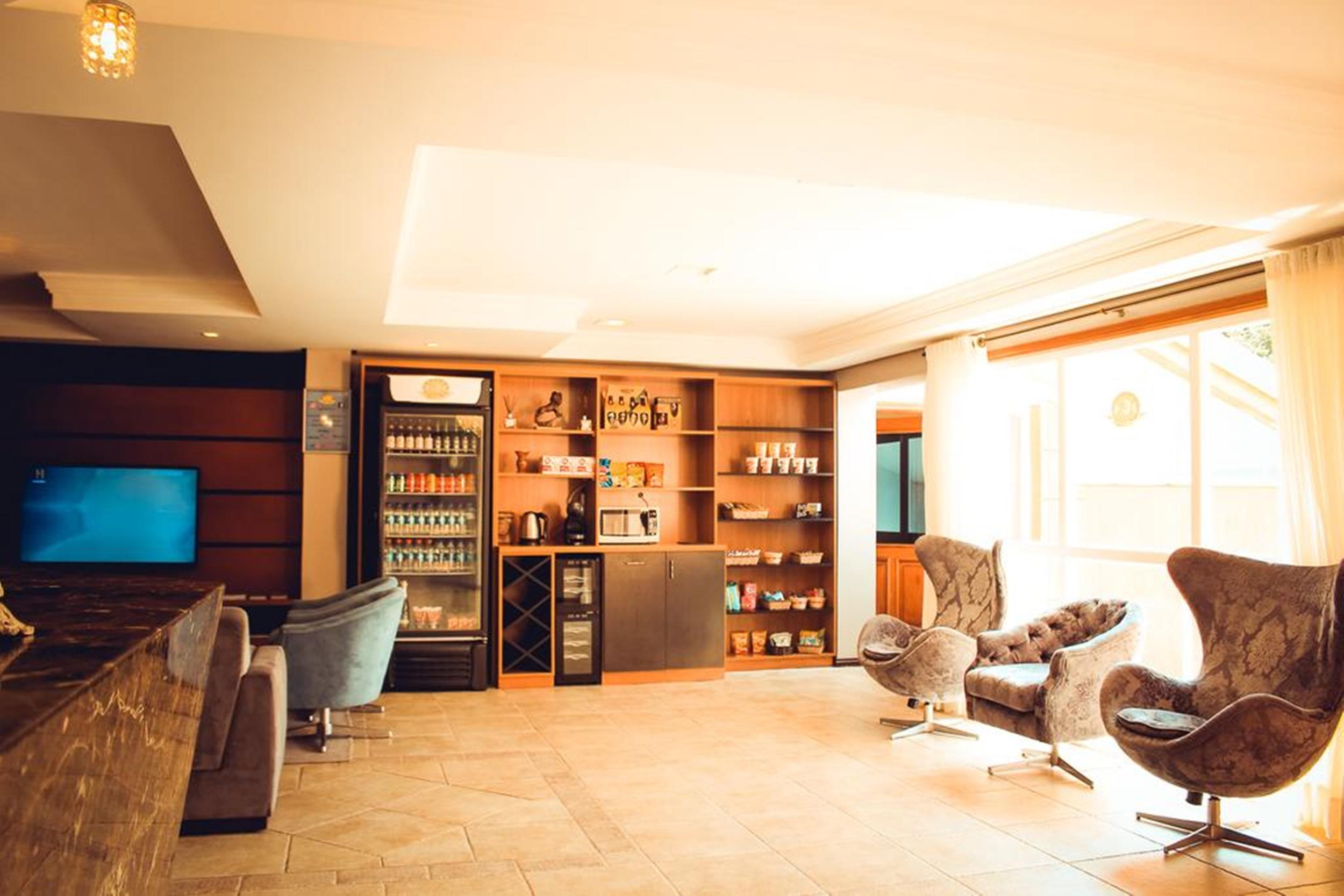 Hotel Renascenca Грамаду Екстериор снимка