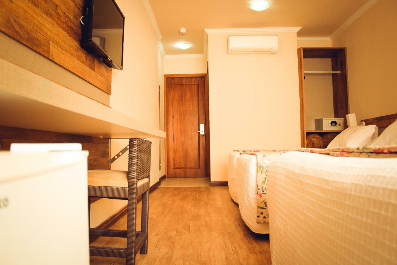 Hotel Renascenca Грамаду Екстериор снимка